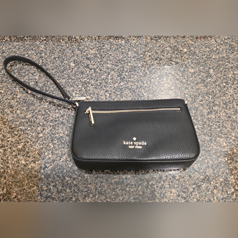 Kate Spade Black Leather Convertible Wrislet - Picture 3 of 14